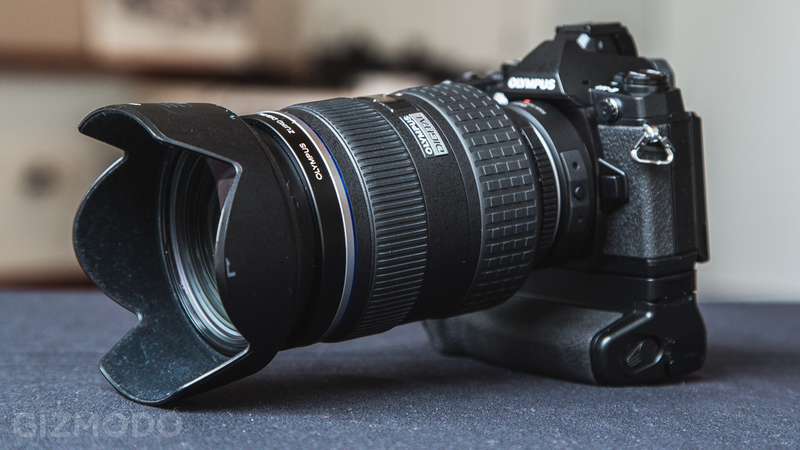 Illustration for article titled Olympus OM-D E-M1 Hands-On: So Hot You Won't Believe It's Mirrorless
